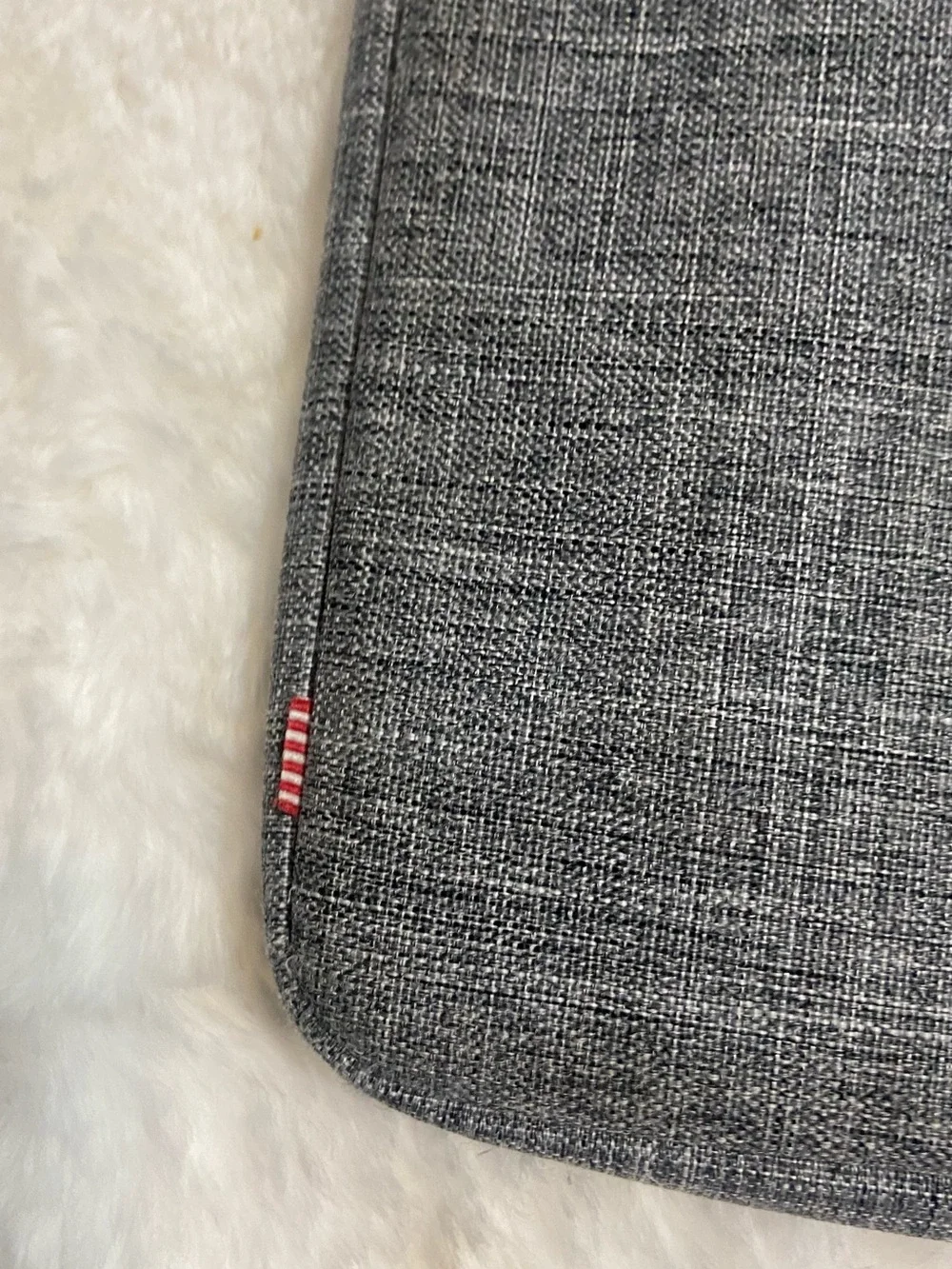 Herschel Supply Company slim laptop